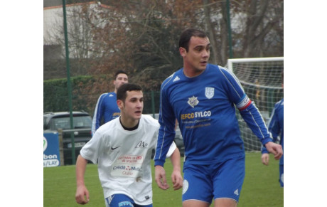LES EQUIPES 1 ET 4 EFFICACES A DOMICILE