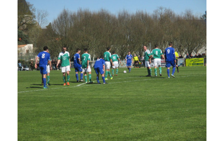 UNE SEULE, MAIS LOURDE DEFAITE POUR LES SENIORS