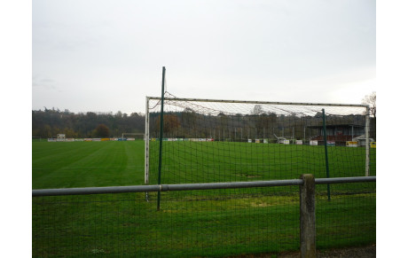 LA TEMPETE, MAIS PAS DE DEFAITES